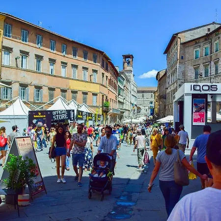 In Centro Da Piero - In Via Della Viola דירה פרוג'ה