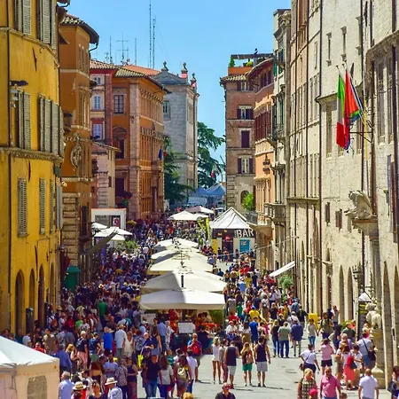 In Centro Da Piero - In Via Della Viola פרוג'ה